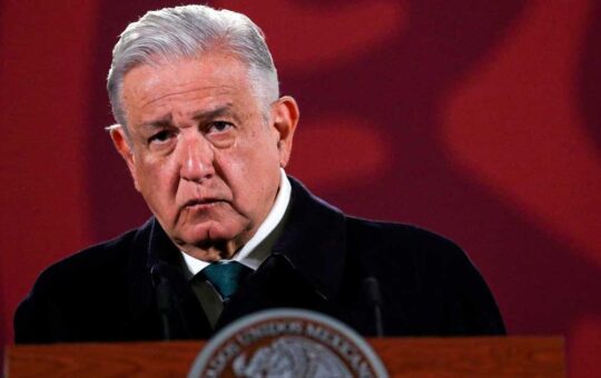 Legisladores mexicanos condenan intromisión de Andrés Manuel López Obrador en Perú