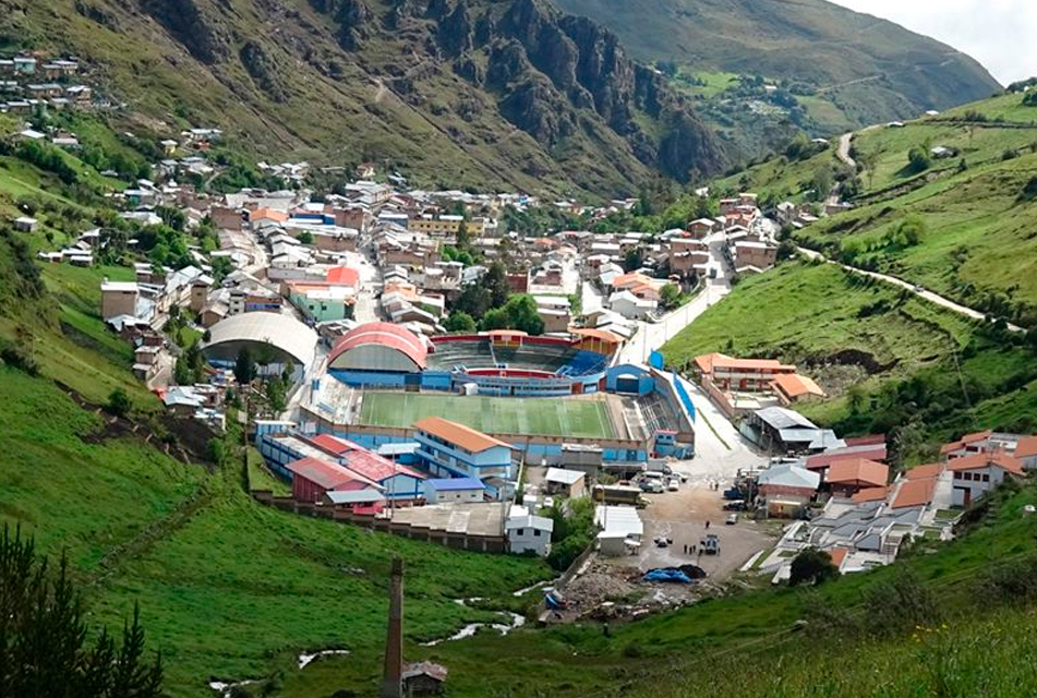 ALCALDE HERNÁN VÁSQUEZ: “HUALGAYOC APUESTA POR LA MINERÍA RESPONSABLE”