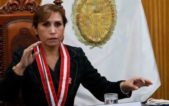 Patricia Benavides alerta a violentistas: “Se investigará y denunciará a los que se excedieron y delinquieron”