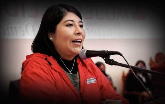 Betssy Chávez suspendió su servicio de seguridad y protección personal