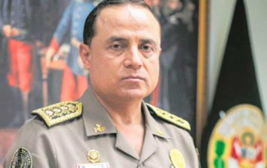 General PNP, Raúl Alfaro se encuentra no habido tras allanamiento de su vivienda y oficina