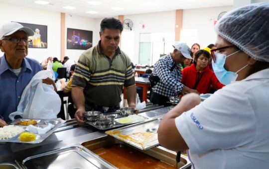 Surco: Municipalidad ofrece menú a tan solo S/7 para sus vecinos