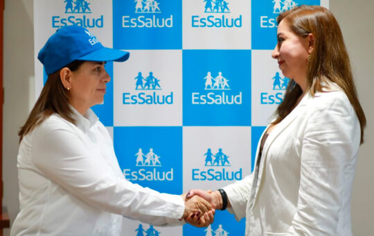 EsSalud incorporó a exprocuradora Katherine Ampuero como parte de la estrategia de “lucha contra la corrupción”