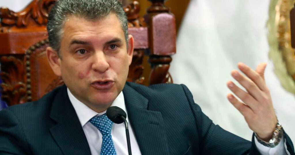 Autoridad de Control del Ministerio Público suspende al fiscal Rafael Vela