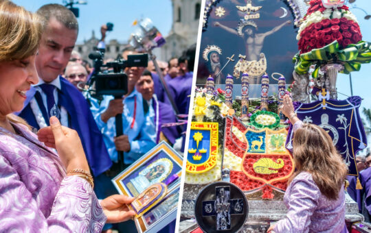Dina Boluarte rindió homenaje al Señor de los Milagros en el frontis de Palacio de Gobierno