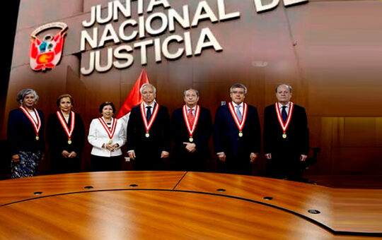Comisión de Justicia aprobó informe final que recomienda remover a los miembros de la JNJ