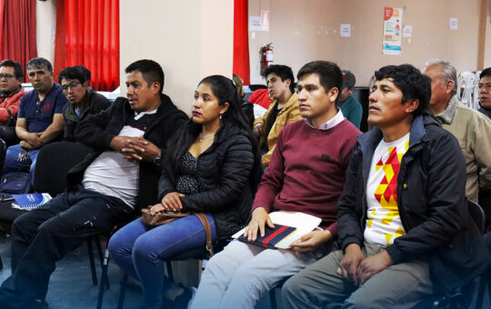 FONDO SOCIAL DE MINERA MICHIQUILLAY CAPACITA A JÓVENES PARA QUE SEAN COMPETITIVOS EN MERCADO LABORAL – RCR Peru