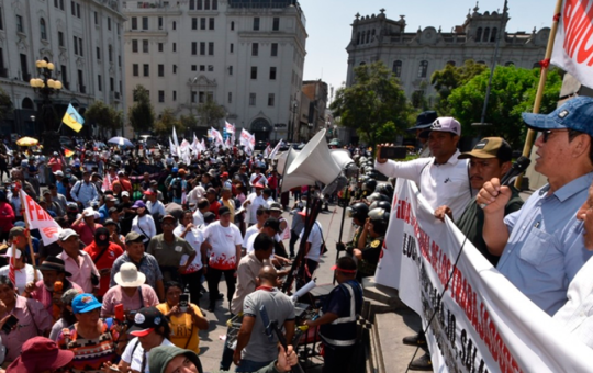 CGTP CONVOCA A PARO NACIONAL CÍVICO POPULAR EL 19 DE JULIO PARA RECUPERAR LA DEMOCRACIA – RCR Peru