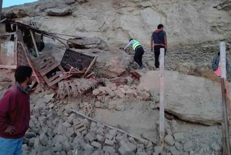 SISMO OCASIONÓ DESLIZAMIENTOS DE ROCAS Y DAÑOS DE INMUEBLES EN CARAVELÍ – RCR Peru