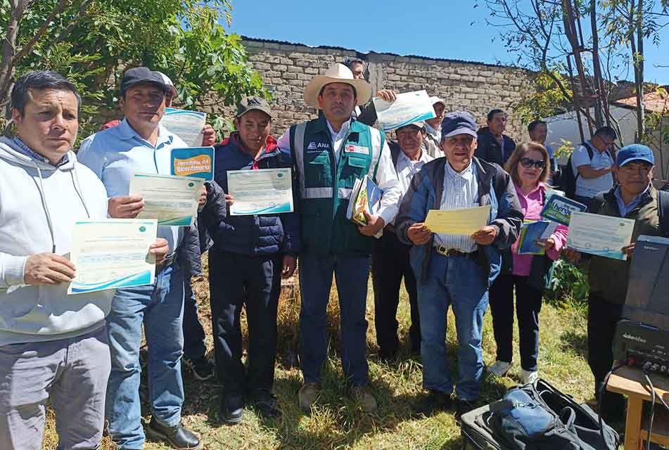 ANA ENTREGA 225 CERTIFICADOS NOMINATIVOS DE USO DE AGUA CON FINES AGRARIOS – RCR Peru