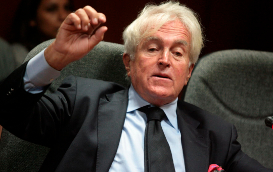 FALLECE JURISTA Y EXPARLAMENTARIO JAVIER VALLE RIESTRA – RCR Peru