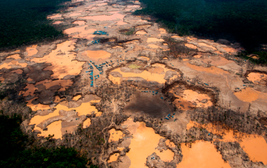 MINEROS ILEGALES EN PERÚ EXTRAEN CASI LA MITAD DEL ORO QUE SE PRODUCE EN SUDAMÉRICA – RCR Peru