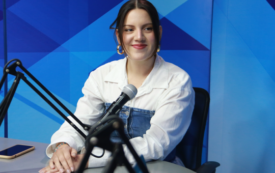 LA JOVEN PROMESA QUE REVOLUCIONA EL ESCENARIO MUSICAL PERUANO – RCR Peru