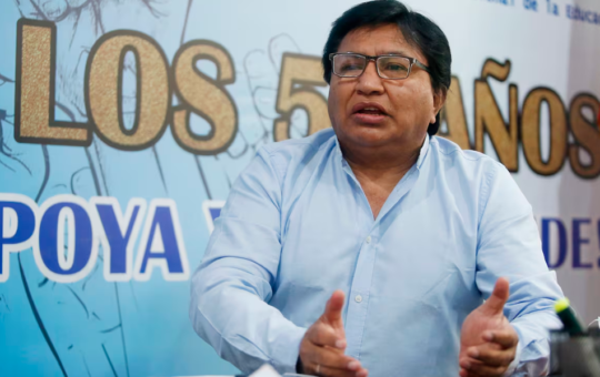 “SI EL GOBIERNO NO RESUELVE NUESTRAS DEMANDAS, LA HUELGA SERÍA EL CAMINO QUE LE QUEDA AL SUTEP” – RCR Peru