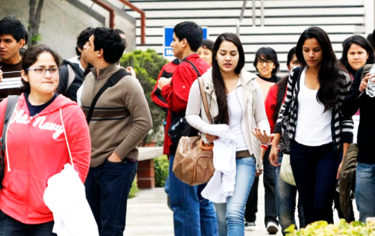 COLEGIO DE ECONOMISTA DE PIURA ADVIERTE QUE POBREZA EN TAMBOGRANDE SE AGRAVA ANTE FALTA DE EMPLEO A JÓVENES Y ADULTOS – RCR Peru