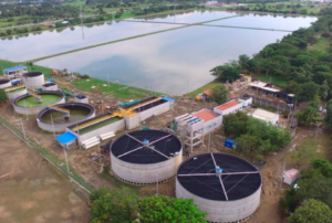 LA FALTA DE UNA PLANTA DE TRATAMIENTO DE AGUAS RESIDUALES HA GENERADO UN PROBLEMA AMBIENTAL Y SANITARIO EN CAJAMARCA  – RCR Peru