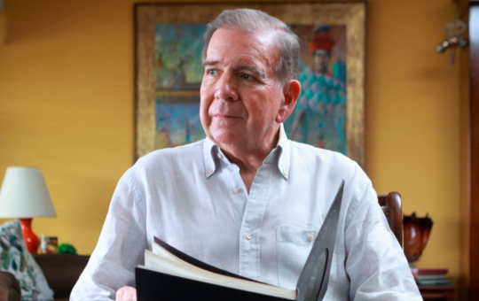 OPOSICIÓN VENEZOLANA SE FORTALECE TRAS REVELACIÓN DE EDMUNDO GONZÁLEZ SOBRE COACCIÓN DEL GOBIERNO DE MADURO – RCR Peru