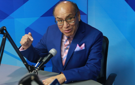 “FISCALÍA PODRÍA EXTENDER DETENCIÓN PRELIMINAR DE ANDRÉS HURTADO TRAS ALLANAMIENTO DE INMUEBLES” – RCR Peru