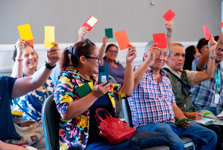 MÁS DE 250 PERUANOS DEBATIRÁN TEMAS DE INTERÉS PÚBLICO – RCR Peru