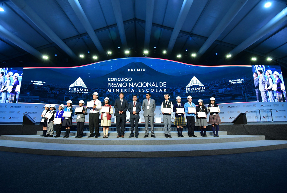 HASTA EL 25 DE OCTUBRE PODRÁN POSTULAR AL PREMIO NACIONAL DE MINERÍA ESCOLAR – RCR Peru