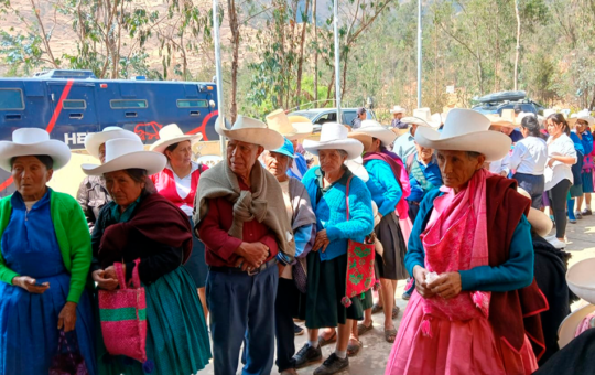 MÁS DE 100 ABUELITOS DE ASUNCIÓN COBRAN SU PENSIÓN MEDIANTE ‘CARRITO PAGADOR’ EN TAMBO DEL PROGRAMA PAIS – RCR Peru