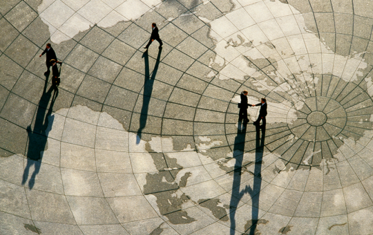 LA CRISIS Y TRANSICIÓN DEL SISTEMA INTERNACIONAL IMPULSA EL ‘NO ALINEAMIENTO’ DE PAÍSES DEL SUR GLOBAL – RCR Peru