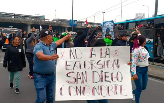 TRANSPORTISTAS FORMALES EXIGEN PROTECCIÓN POLICIAL ANTE PARO DEL 10 DE OCTUBRE – RCR Peru