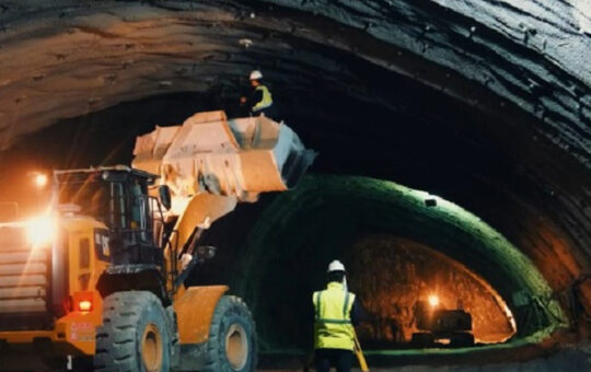 PROYECTO MINERO EL ALGARROBO IMPULSARÁ CRECIMIENTO DE LA ECONOMÍA REGIONAL EN 3.4 % – RCR Peru