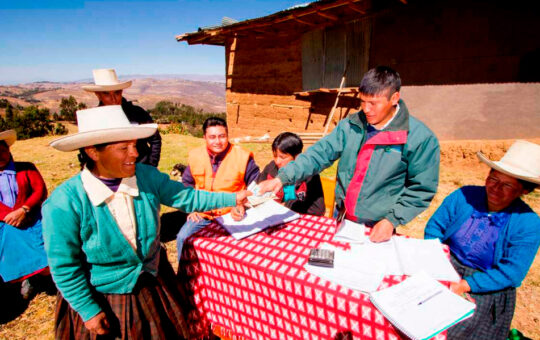 “ESTA ALTERNATIVA NOS HA PERMITIDO TENER UNA EDUCACIÓN FINANCIERA” – RCR Peru