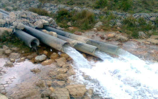 FALTA DE INFRAESTRUCTURA HÍDRICA ORIGINA PÉRDIDA DE AGUA EN CAJAMARCA – RCR Peru