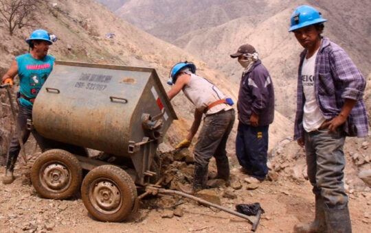 “AMPLIACIÓN DEL REINFO HA SIDO PRODUCTO DE UN PACTO POLÍTICO” – RCR Peru