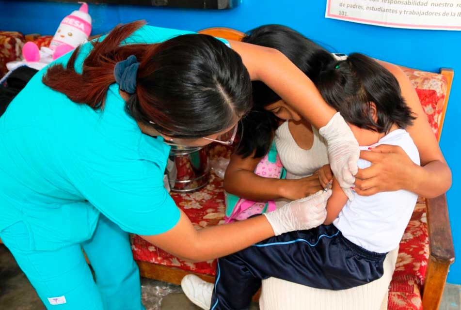 ¡BUENA NOTICIA! REGIÓN CAJAMARCA SUPERA META DE VACUNACIÓN CONTRA LA POLIO Y EL SARAMPIÓN – RCR Peru