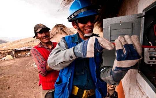 MINEM INCORPORARÁ ELECTRICIDAD TRIFÁSICA EN LAS ZONAS RURALES DEL PAÍS – RCR Peru