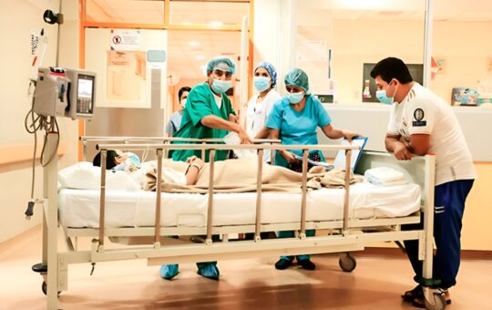 MINSA PRIORIZA EL CIERRE DE BRECHAS LABORALES Y MODERNIZACIÓN DE LOS HOSPITALES – RCR Peru