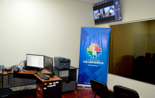 INSTALAN CÁMARA GESELL EN CORTE DE JUSTICIA PARA ATENDER VÍCTIMAS DE VIOLENCIA – RCR Peru