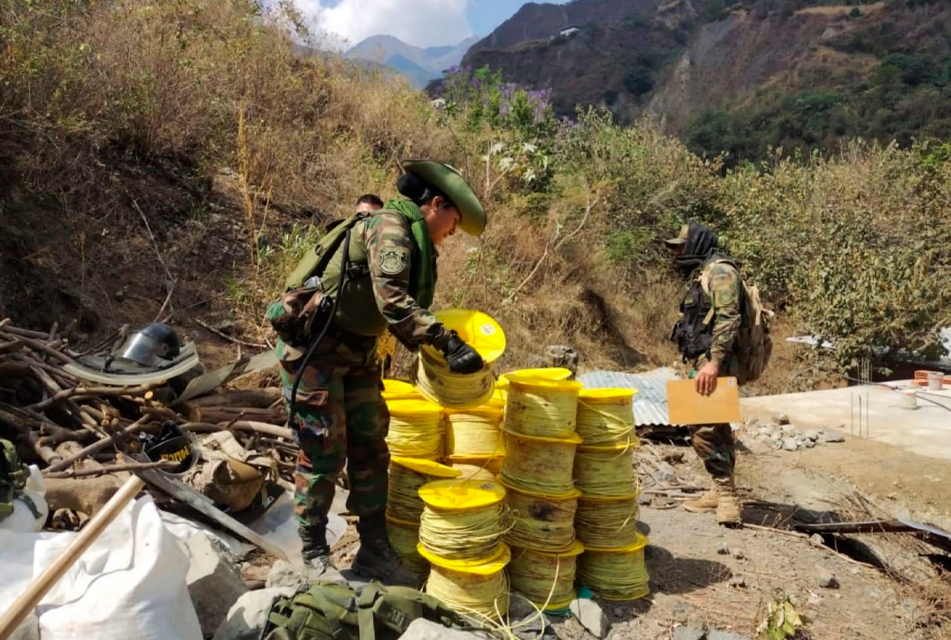 ORGANIZACIONES CRIMINALES Y LA MINERÍA ILEGAL HAN TOMADO CONTROL AL ATENTAR CONTRA COMPAÑÍAS MINERAS – RCR Peru