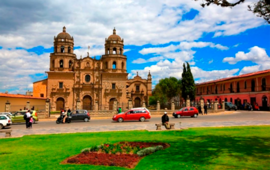 SE NECESITA PROMOVER INVERSIONES EN MINERÍA, AGRICULTURA Y TURISMO PARA DINAMIZAR LA ECONOMÍA EN CAJAMARCA – RCR Peru