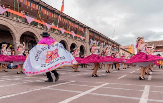 TEMPORADA DE FESTIVIDADES SE PROLONGARÁ HASTA ABRIL – RCR Peru