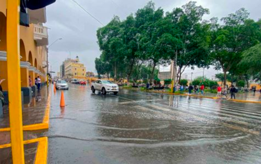 ICA ENFRENTA UNA CRISIS EDUCATIVA AGRAVADA POR LAS LLUVIAS – RCR Peru