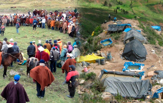 ALGUNAS RONDAS CAMPESINAS DE CAJAMARCA EMPIEZAN A ACEPTAR LA MINERÍA ILEGAL – RCR Peru