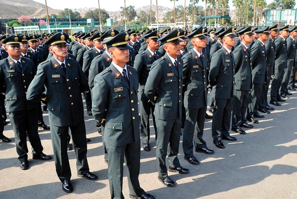 AFIRMAN QUE HACE FALTA FILTROS EFICIENTES PARA LA FORMACIÓN DE EFECTIVOS EN LAS ESCUELAS DE LA PNP – RCR Peru