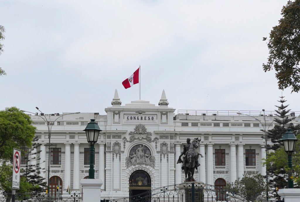 EL CONGRESO HA DADO UN GOLPE DE ESTADO EN PERÚ – RCR Peru