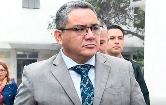 CONGRESO CENSURA AL MINISTRO DEL INTERIOR, JUAN JOSÉ SANTIVÁÑEZ – RCR Peru
