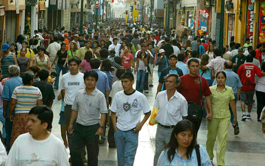 PERUANOS NO RECUPERAN CAPACIDAD ADQUISITIVA DESPUÉS DE CINCO AÑOS DE PANDEMIA – RCR Peru