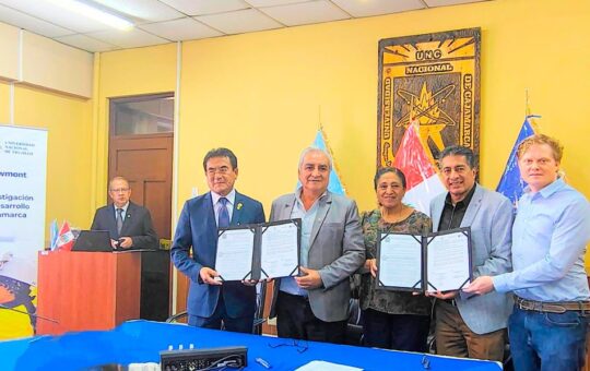 INSTITUCIONES SE UNEN PARA IMPULSAR PROYECTO Y MEJORAR CALIDAD DE AGUA EN CAJAMARCA – RCR Peru