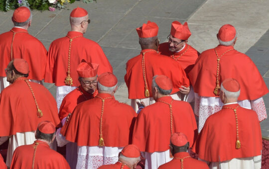CÓNCLAVE PARA ELECCIÓN DEL PAPA COMENZARÍA EL 5 DE MAYO – RCR Peru