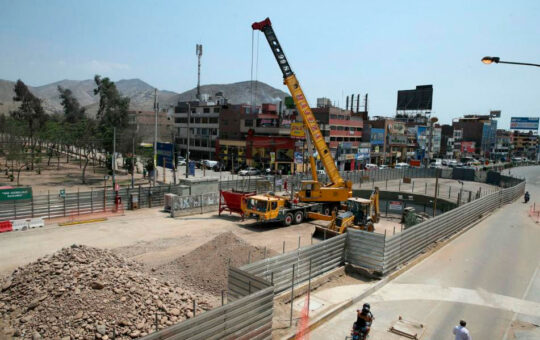 MUNICIPIOS DE LIMA TIENEN PROYECTOS QUE NO AVANZAN – RCR Peru