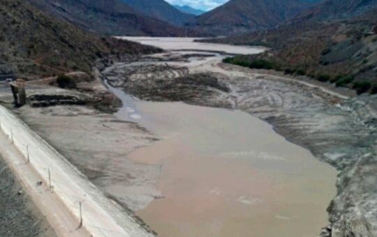 DENUNCIAN COMPLICIDAD DEL GOBIERNO REGIONAL DE LAMBAYEQUE CON ODEBRECHT EN CRISIS HÍDRICA QUE GOLPEA A OLMOS – RCR Peru