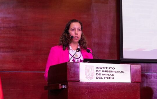 DESTACAN LA IMPORTANCIA DE LA INVERSIÓN MINERA PARA POTENCIAR EL DESARROLLO SOCIAL EN MOQUEGUA – RCR Peru