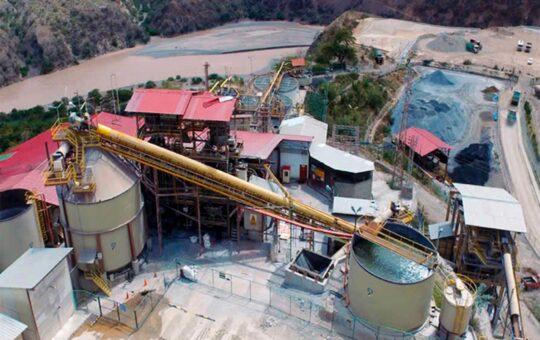 MINERA PODEROSA PREVÉ PRODUCIR 981 MIL ONZAS DE ORO PARA EL 2028 – RCR Peru